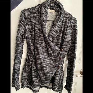 Asymmetric cardigan, sweater or lightweight jacket